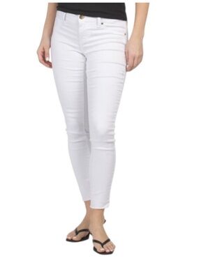 1822 Denim White Cropped Frayed-Hem Jeans